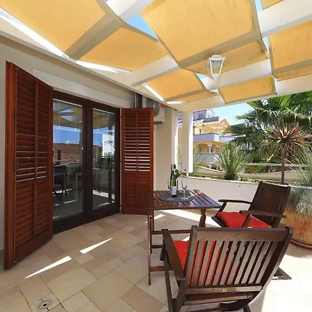 Villa Antisin With Heated Pool *