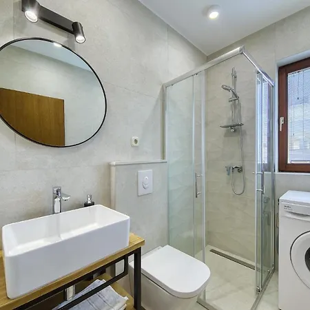 Villa Antisin With Heated Pool