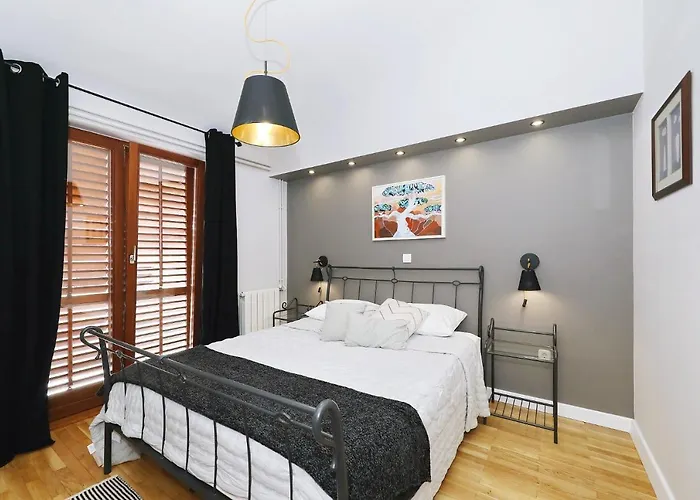 Antisin With Heated Pool Διαμέρισμα Ζαντάρ