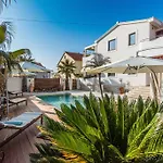 Villa Antisin II Apartman