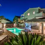 Villa Antisin II Apartman *