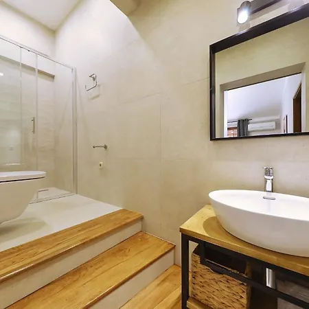 Διαμέρισμα Antisin With Heated Pool *