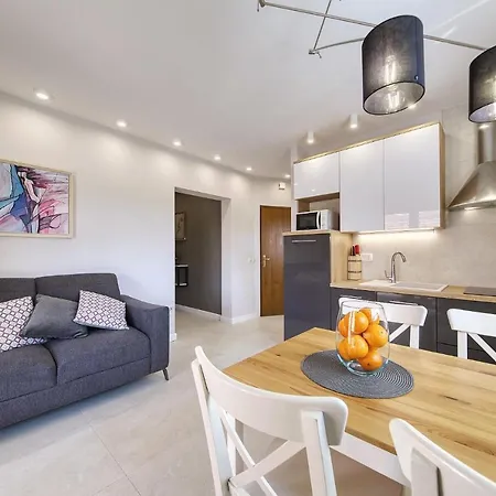 Antisin With Heated Pool *